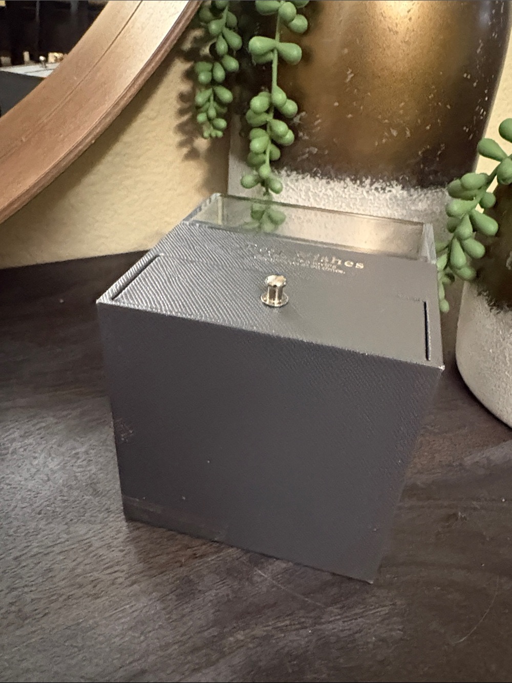 Red Rose Display Box - Picture 5 of 6